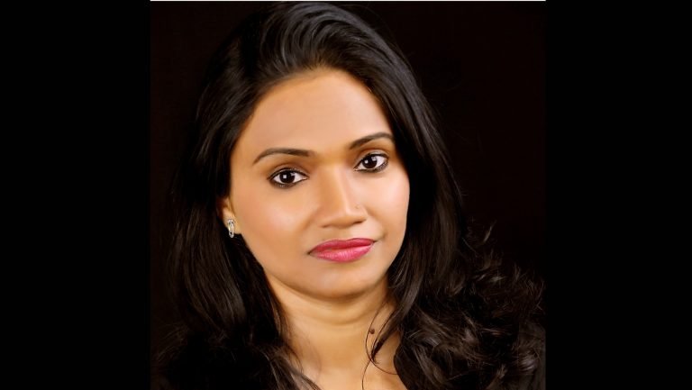 Author Ashi Kalim, accused of making derogatory comments on Hindu gods, gets bail from High Court, lawyer Chandni to file intervention application