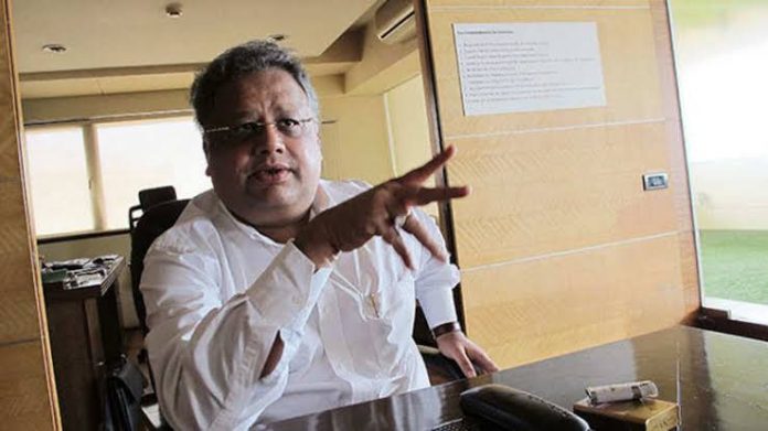 Rakesh Jhunjhunwala asks former London chamber of commerce head to go and invest in Pakistan