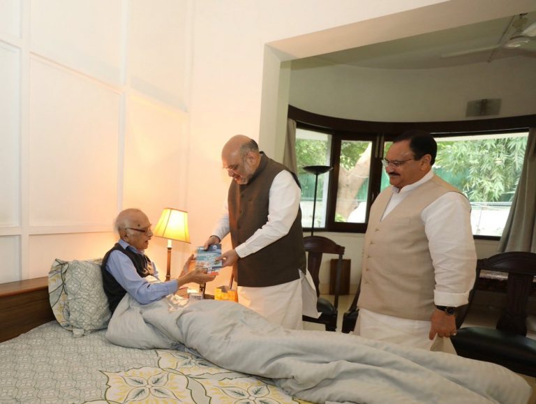 Union Minister Amit Shah meets Jagmohan, former J&K governor and saviour of Kashmiri Pandits following abrogation of Article 370