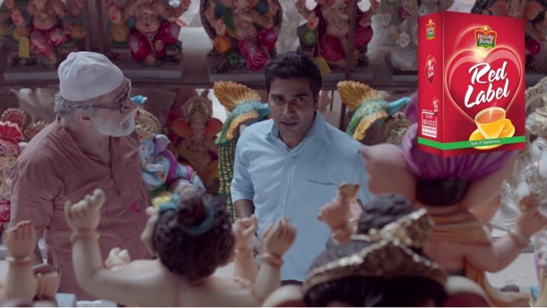 Red Label Tea uses Ganesh Chaturthi based TV commercial to insult Hindus by projecting them as hateful bigots