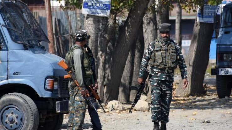 Intelligence reports reveal ISI is planning to disrupt peace by killing non-residents in Kashmir