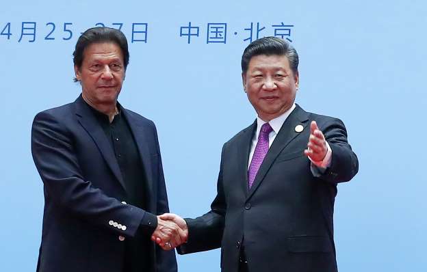China snubs Pakistan ahead of Modi-Xi meet, announces support for bilateral resolution in presence of Imran Khan