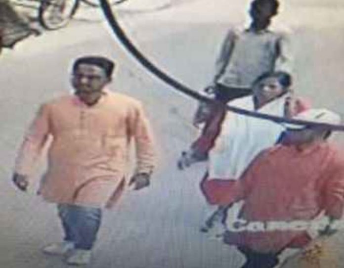 UP DGP OP Singh confirms arrests by Gujarat ATS, says Khurshid Pathan, a tailor and computer expert was the mastermind of Kamlesh Tiwari's murder