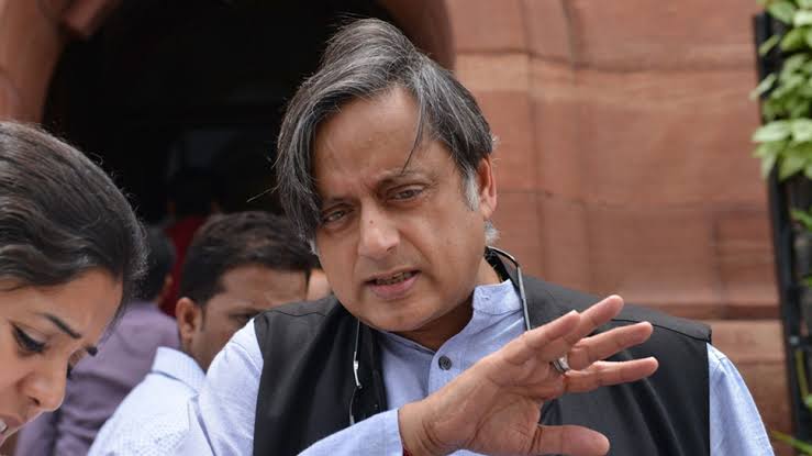 Shashi Tharoor wants PM Modi to condemn a Court order and a citizen’s right to approach law enforcement agencies
