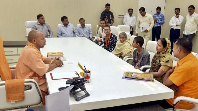 Kamlesh Tiwari Murder: CM Yogi Adityanath announces 15 lakhs compensation, a new house for the deceased leader’s family