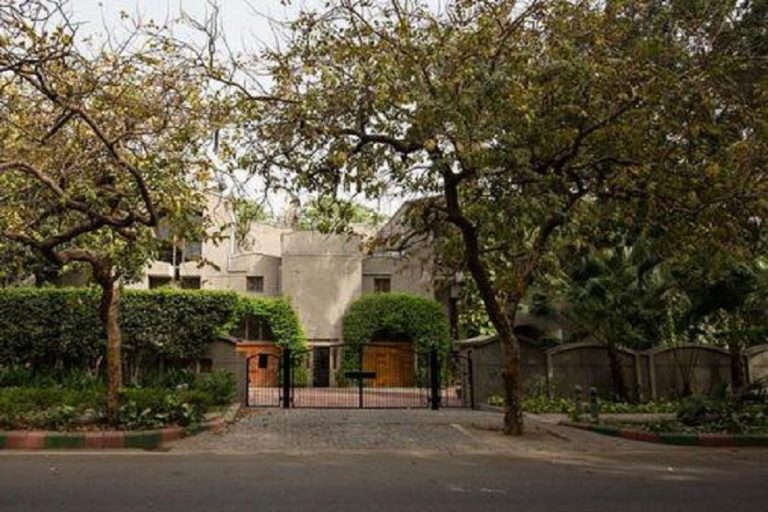 Delhi Police help sought to evict 27 ex-MPs overstaying in govt accommodations in Lutyens Delhi, water, power and gas supply may be disconnected