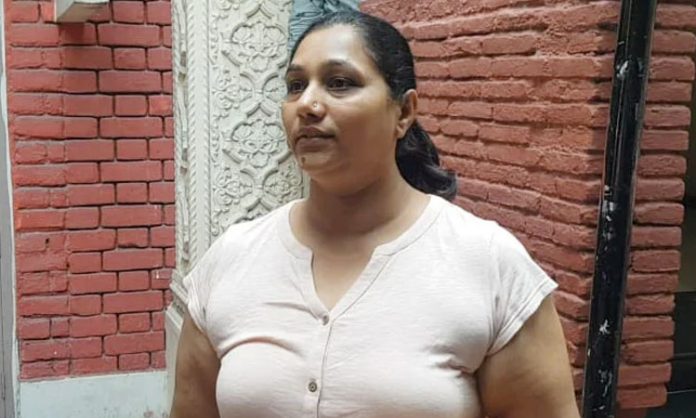 PM Modi's niece's purse snatched outside Gujarati Samaj Bhawan in Delhi