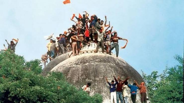 Hindu Mahasabha writes to PM, HM and UP CM, demand withdrawal of Babri demolition cases against Kar Sevaks