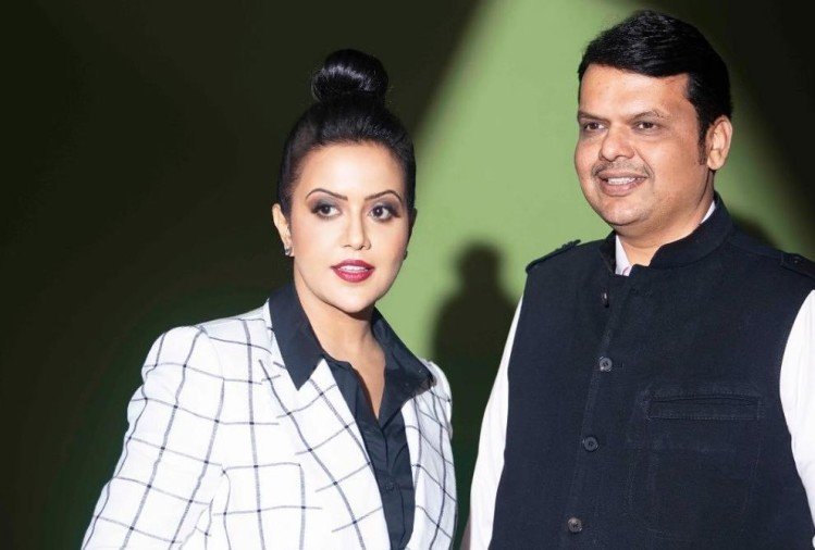 I will be back: ‘Vahini’ Amruta Fadnavis tweets after her husband resigns as Maharashtra CM