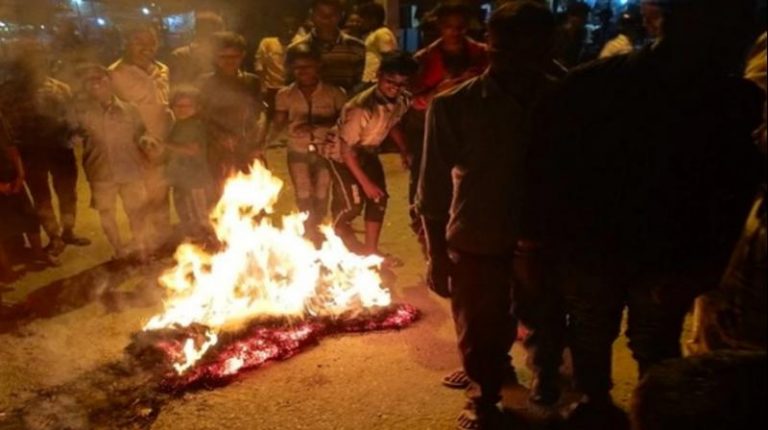 Nepal: Angry protestors burn effigies of Chinese President Xi Jinping over border encroachment