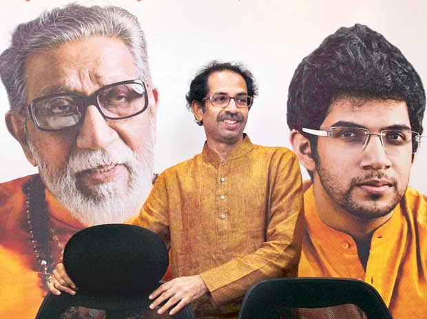 ‘Putramoh’? Uddhav, not Aaditya Thackeray, may be the first Thackeray chief minister Maharashtra gets