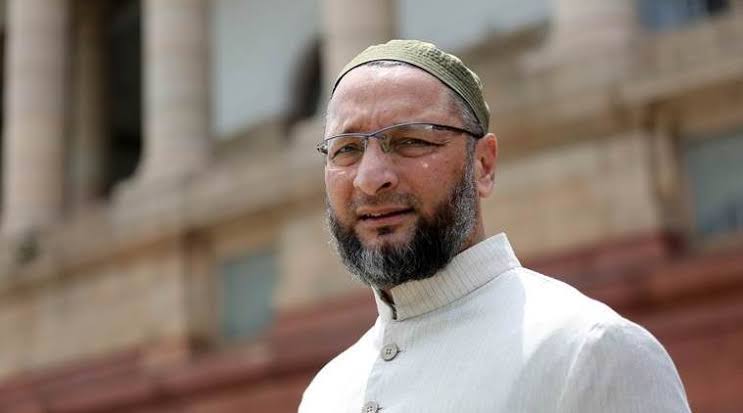 Despite repeated clarifications by the govt, Asaduddin Owaisi continues to fear-monger about NPR