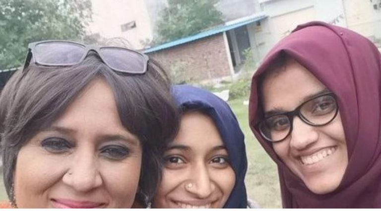 Barkha Dutt’s ‘shero’ Aysha Renna deactivates Facebook account after being exposed as terrorist sympathiser