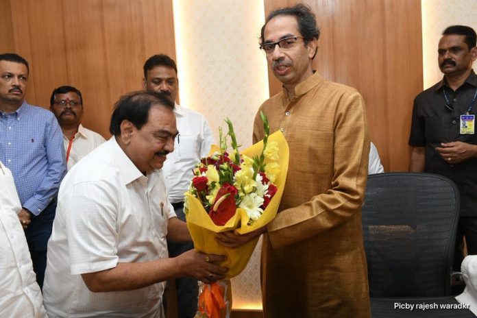 Eknath Khadse meets Uddhav Thackeray