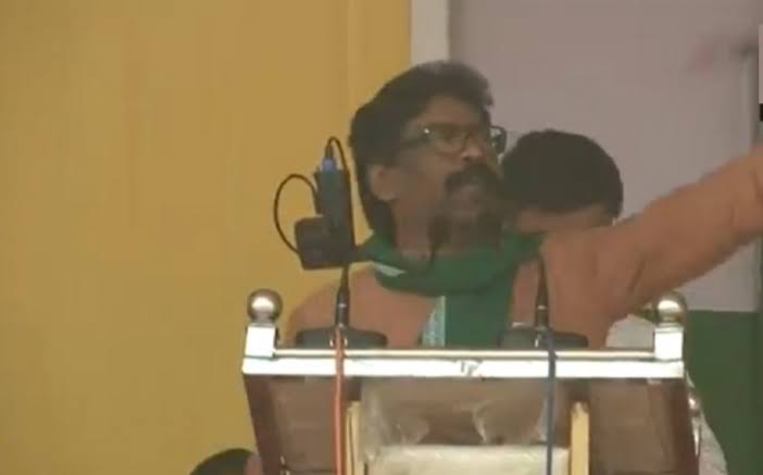 Saffron-clad netas don’t marry but rape women: JMM’s Hemant Soren makes vulgar remark