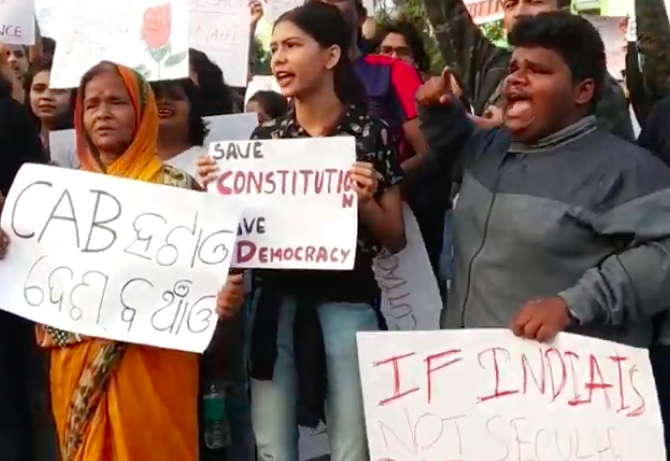Watch: ‘Kaafiron se azadi’ slogans chanted during anti-CAA protests in Bhubaneswar