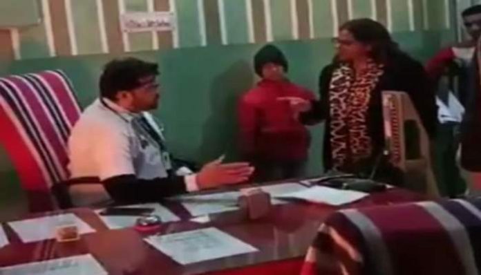 Viral video shows SDM calling on-duty doctor in Rajasthan 'mentally unstable' for not offering her his own chair as he checked patients