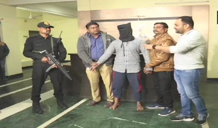 A day after police bust ISIS module in Delhi, Gujarat ATS arrest another ISIS operative from Vadodara