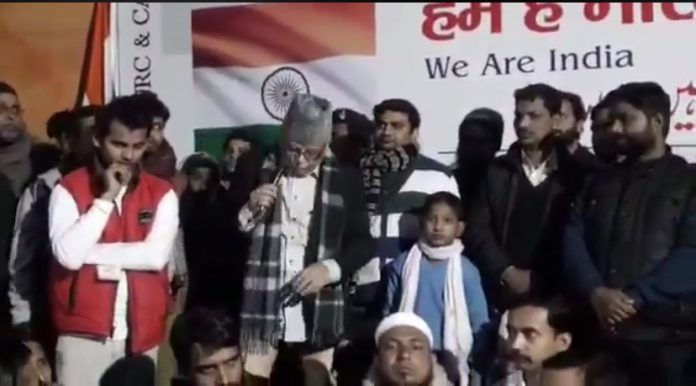 RJD Rajya Sabha MP Ashfaque Karim's pants fall off during an anti-CAA speech