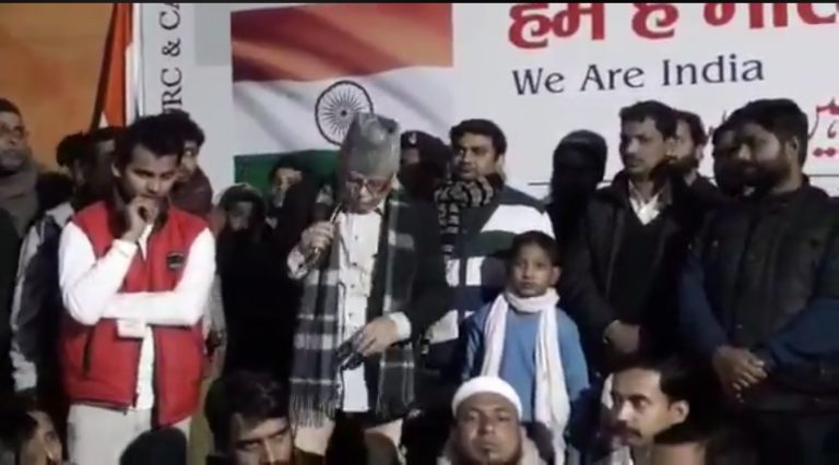 Watch: RJD MP Ashfaque Karim continues anti-CAA speech even while his trousers fall down