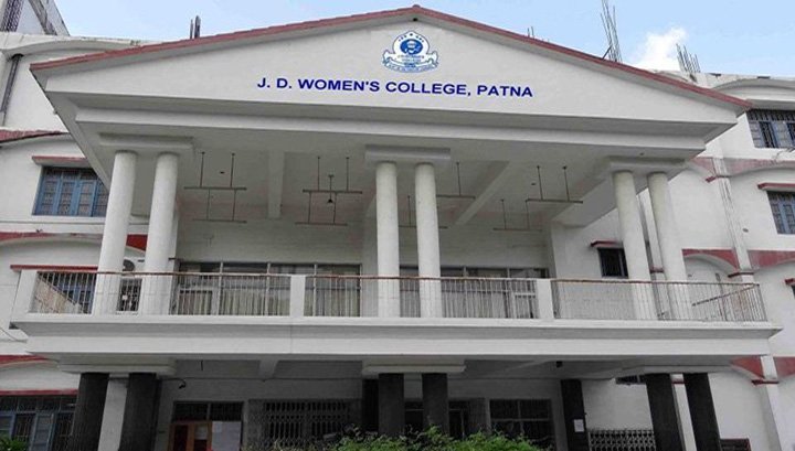 Women’s college in Patna bans burqa in the campus, later withdraws the order after facing protests