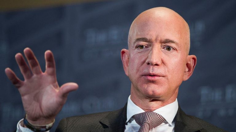 All you need to know about how Amazon and Flipkart are abusing the market rules and how Govt is plugging loopholes