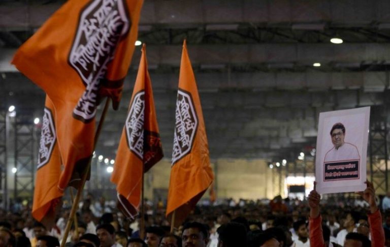 To fill the void left by newly ‘secular’ Shiv Sena, Raj Thackeray’s MNS goes saffron on Balasaheb’s birth anniversary