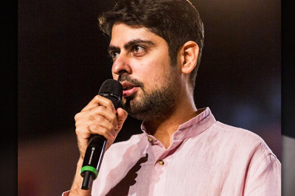 ‘Kaagaz nahi dikhayenge’ fame comedian all set to give fingerprints and all documents to Trump government in US