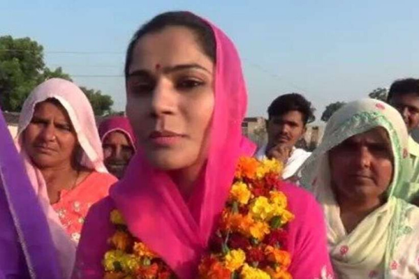 Pakistan born Neeta Kanwar becomes Sarpanch in tonk, Rajasthan