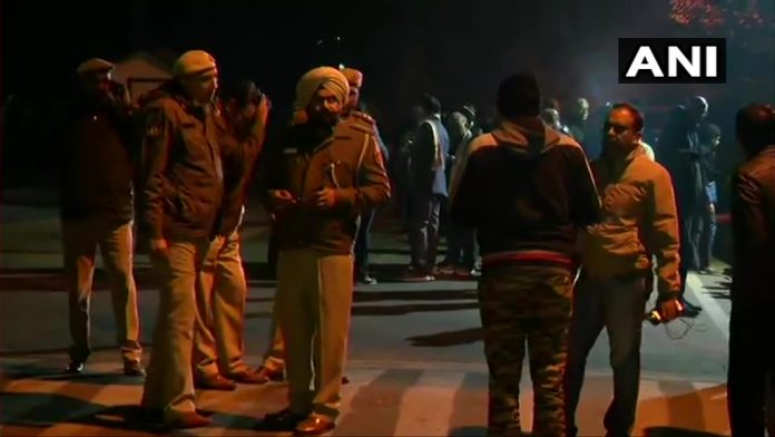 delhi police JNU