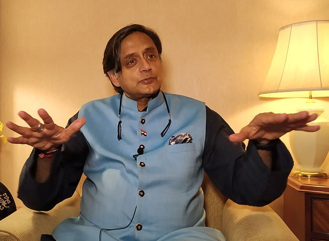 Sandeep Dikshit slams Congress leadership for failing to find a new leader, Tharoor supports
