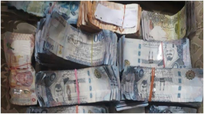 Delhi Airport: Foreign currency worth Rs 45 lakhs stuffed in peanuts, meatballs seized by CISF