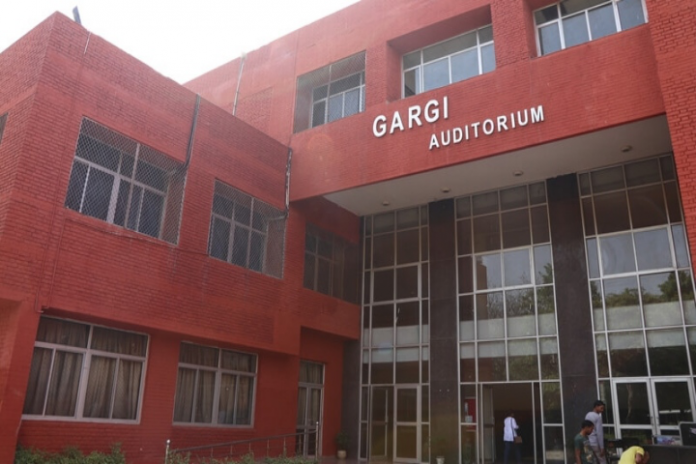 Allegations by Leftists of goons holding saffron flags while allegedly molesting Gargi College students fall flat: Read details
