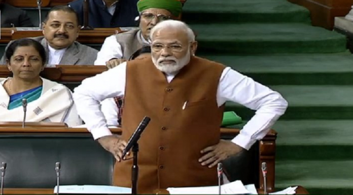 PM Modi stated that out of thousands of professionals in the country, only 2200 people had declared income above Rs 1 crore