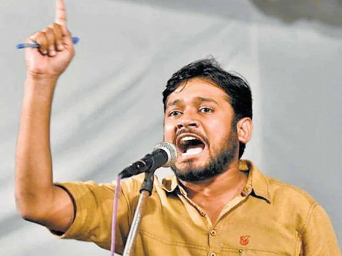 Kanhaiya Kumar's convoy in Bihar attacked with eggs and engine oil in Jamui