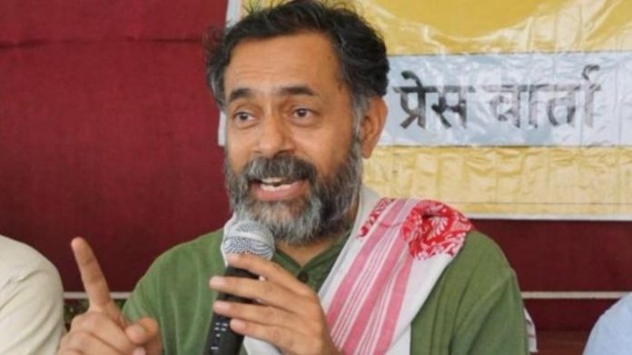 Yogendra Yadav insults Hindus as he claims Hindi, Hindus and Hindustan will rip apart the country