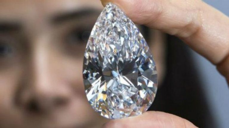 Coronavirus hits Surat’s diamond business, likely to face a loss of Rs 8,000 crore