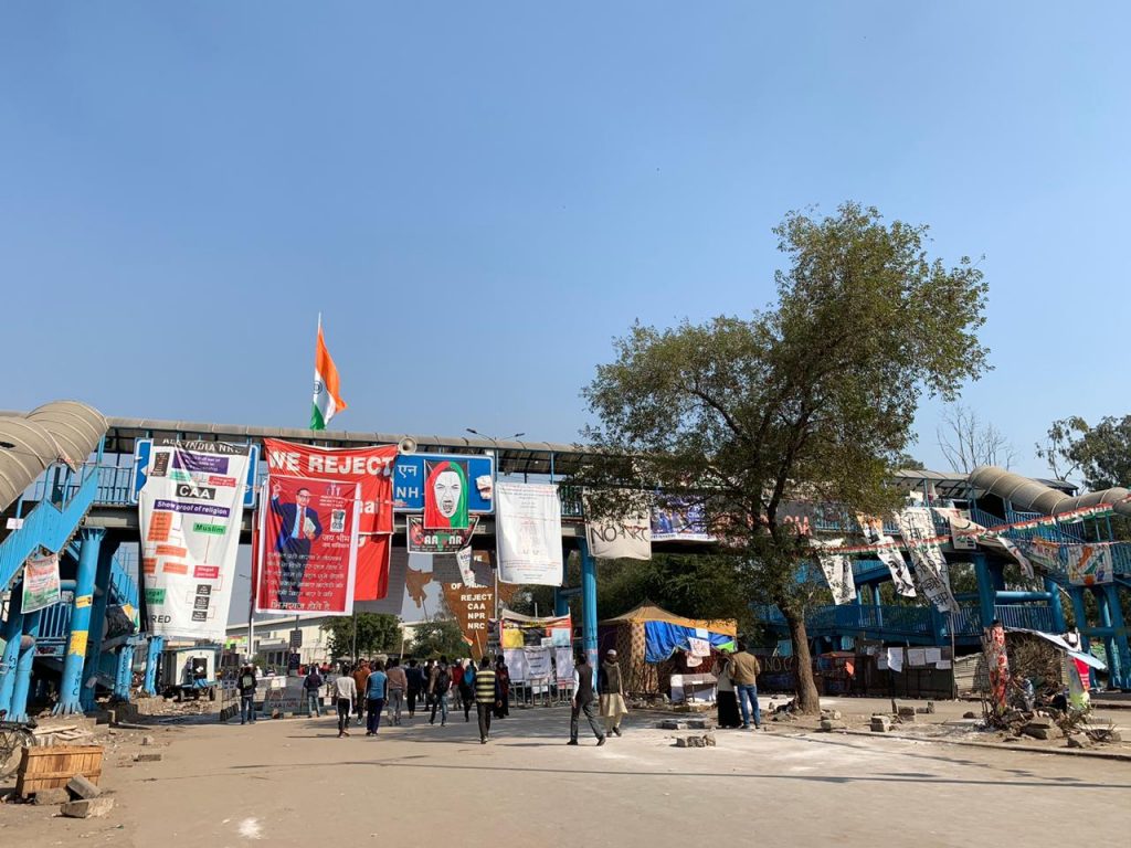 Public property defaced at Shaheen Bagh