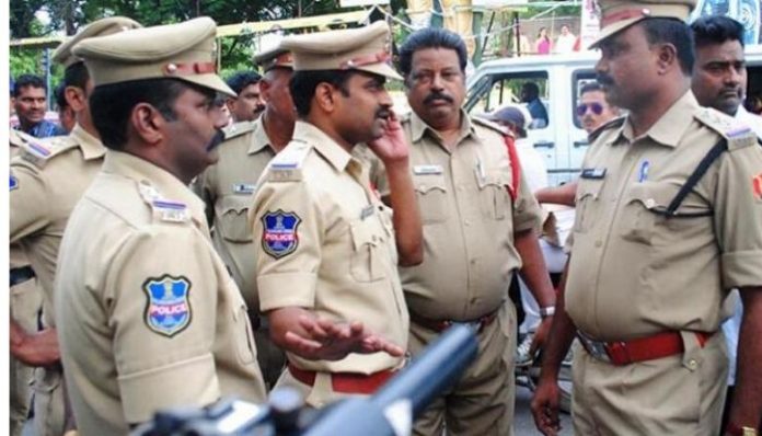 Aadhar row: Telangana police under fire for 