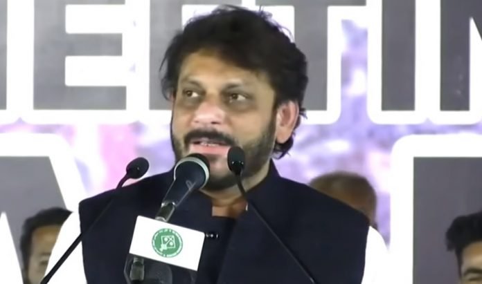 Waris Pathan incites Muslims for violence, says 15 crore Muslims can easily dominate over 100 crore Hindus