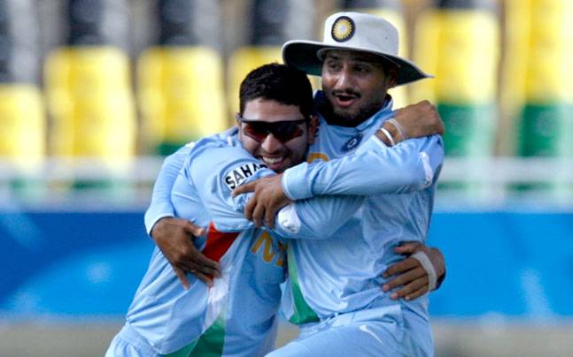 Indian Cricketers shamelessly donating to Shahid Afridi Foundation to supposedly fight Coronavirus seem to have no self-respect: Here is why