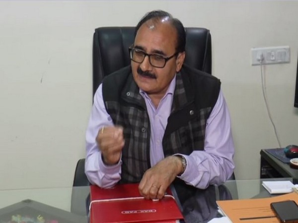 Coronavirus: Punjab govt unable to trace 167 people who returned from abroad for coronavirus tests due to improper address records