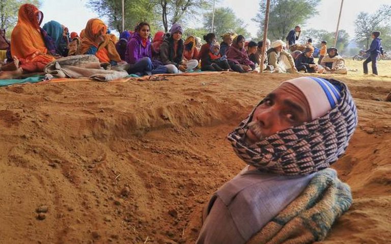 Rajasthan: Farmers take ‘samadhi’ and bury themselves neck-deep in ground to protest against land acquisition
