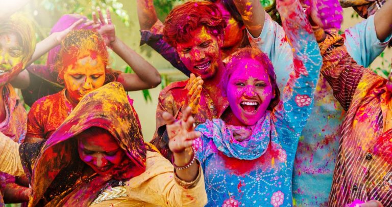 Islamists and Leftist trolls resort to Hinduphobia, say Hindu festival is celebrated to ‘molest’ women
