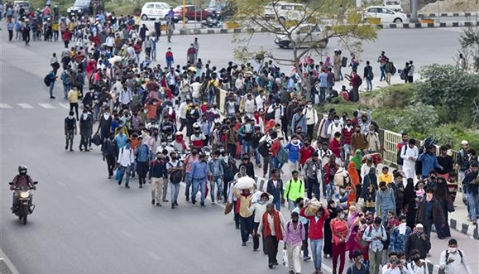 MHA issues advisory urging states, UTs to provide food, shelter to migrant labourers to stop mass exodus amid coronavirus lockdown