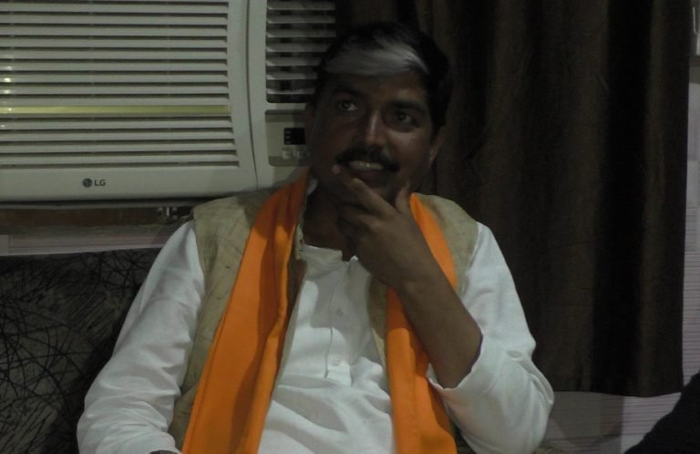 Uttar Pradesh: Hindu Yuva Vahini leader’s convoy attacked in Azamgarh, stones pelted