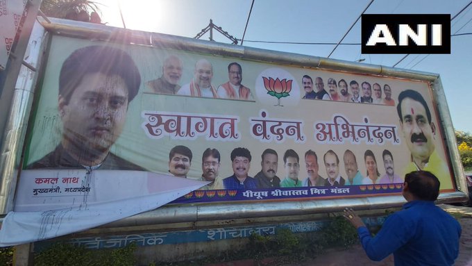 Congress supporters get vindictive, after Wikipedia vandalism and veiled death threats, throw ink on Scindia’s poster