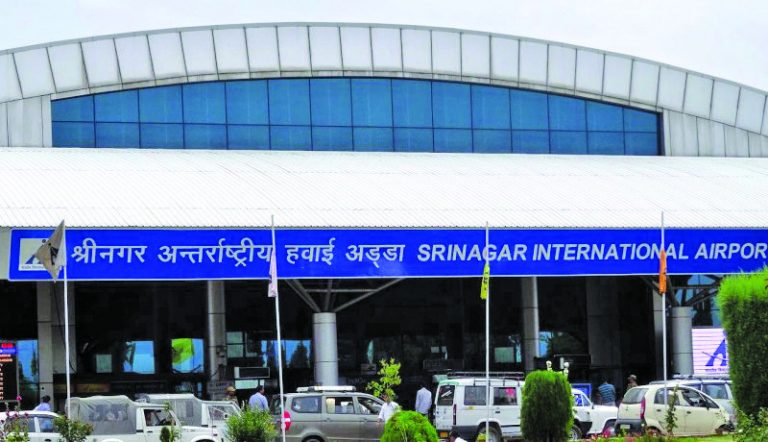 Kashmiri students returned from Bangladesh vandalise Srinagar airport refusing to go for quarantine, parents join protests