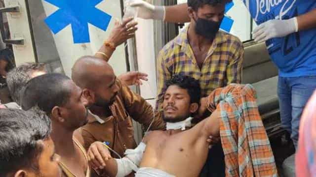 Bihar: Communal tension in Warisaliganj after 60 goons attack Maha Dalit colony leaving one dead and several injured