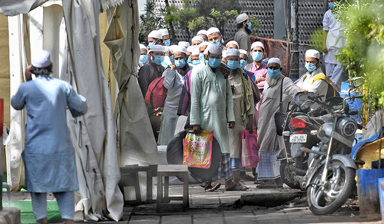 Uttar Pradesh: More than 200 Tablighi Jamaatis disappear to avoid quarantine, switch off their phones: Reports
